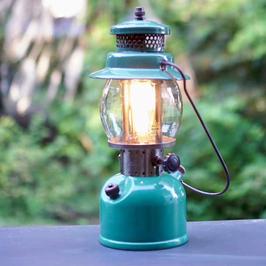 1947/3 COLEMAN 242B Canada Seafoam