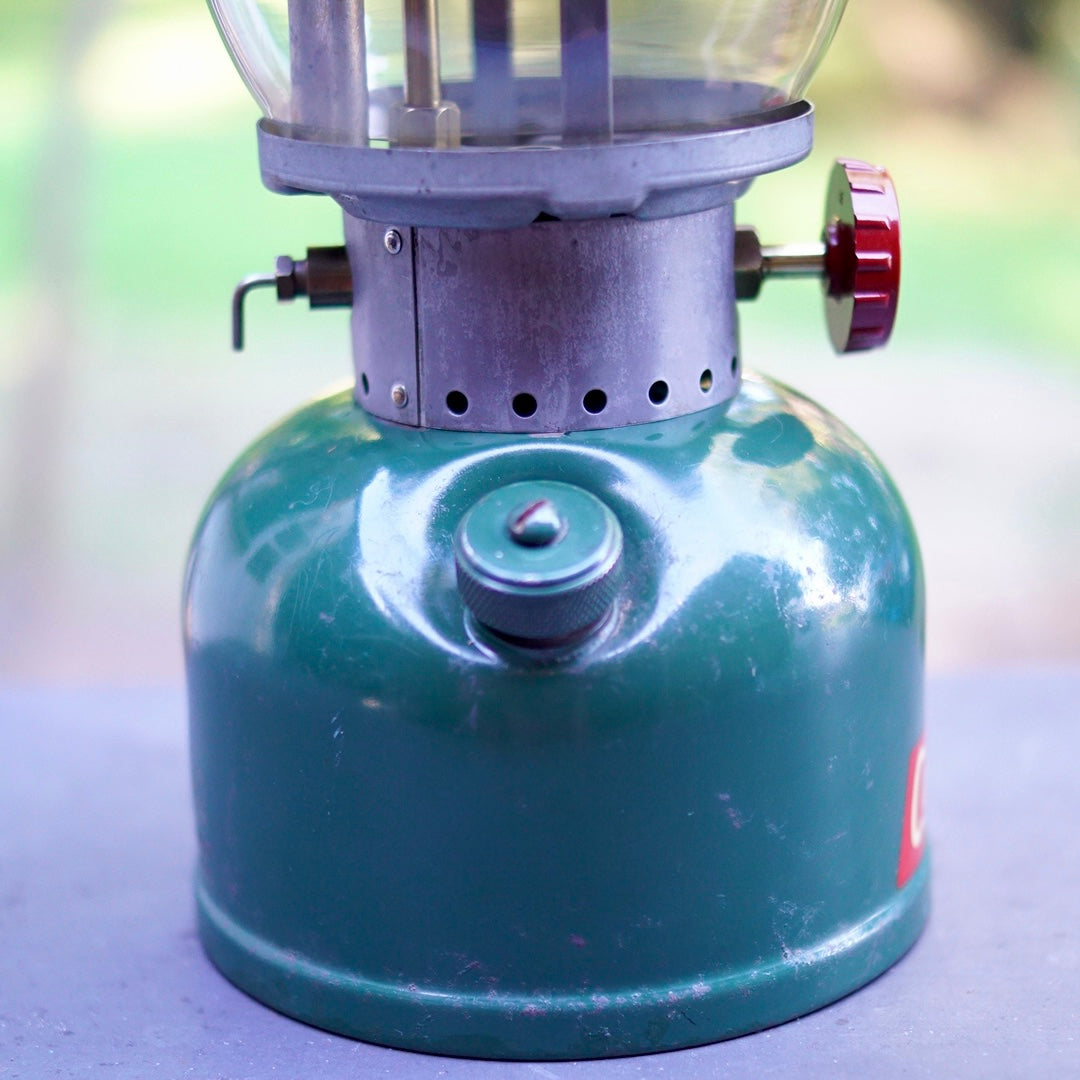 1951/11 COLEMAN 200A Christmas