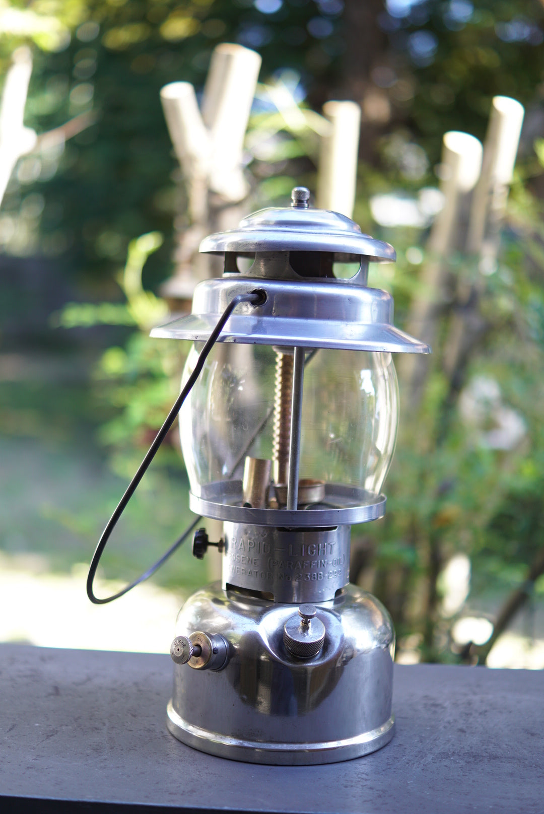 1951/10 COLEMAN 238B