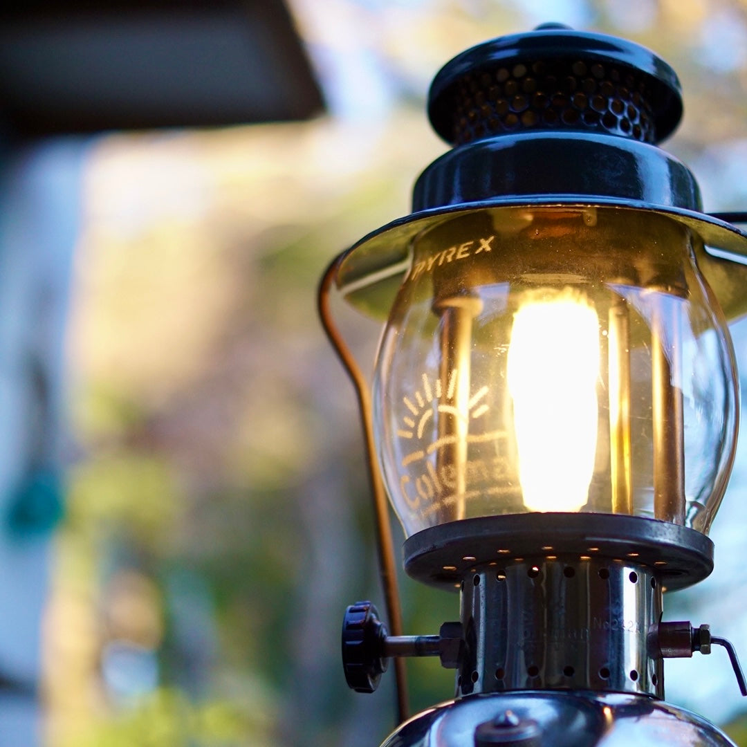 1930's COLEMAN 242A with Sandblasted Globe