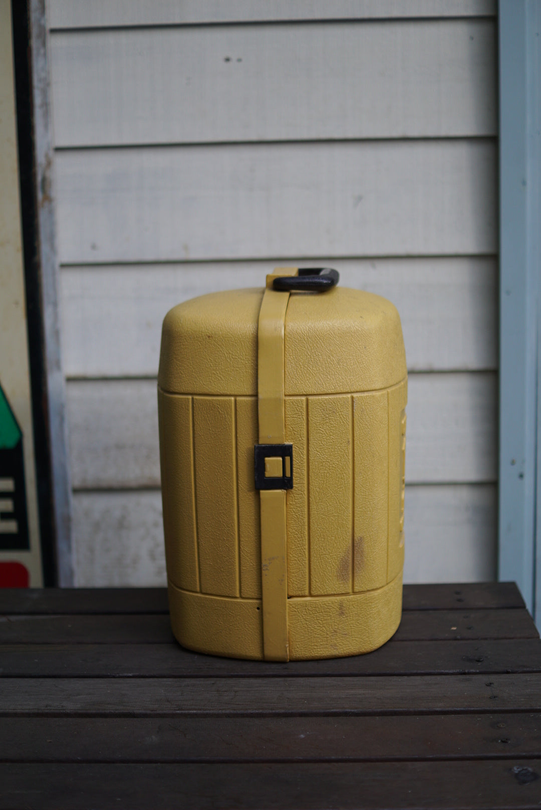 Coleman Clamshell Case for 220/228/275