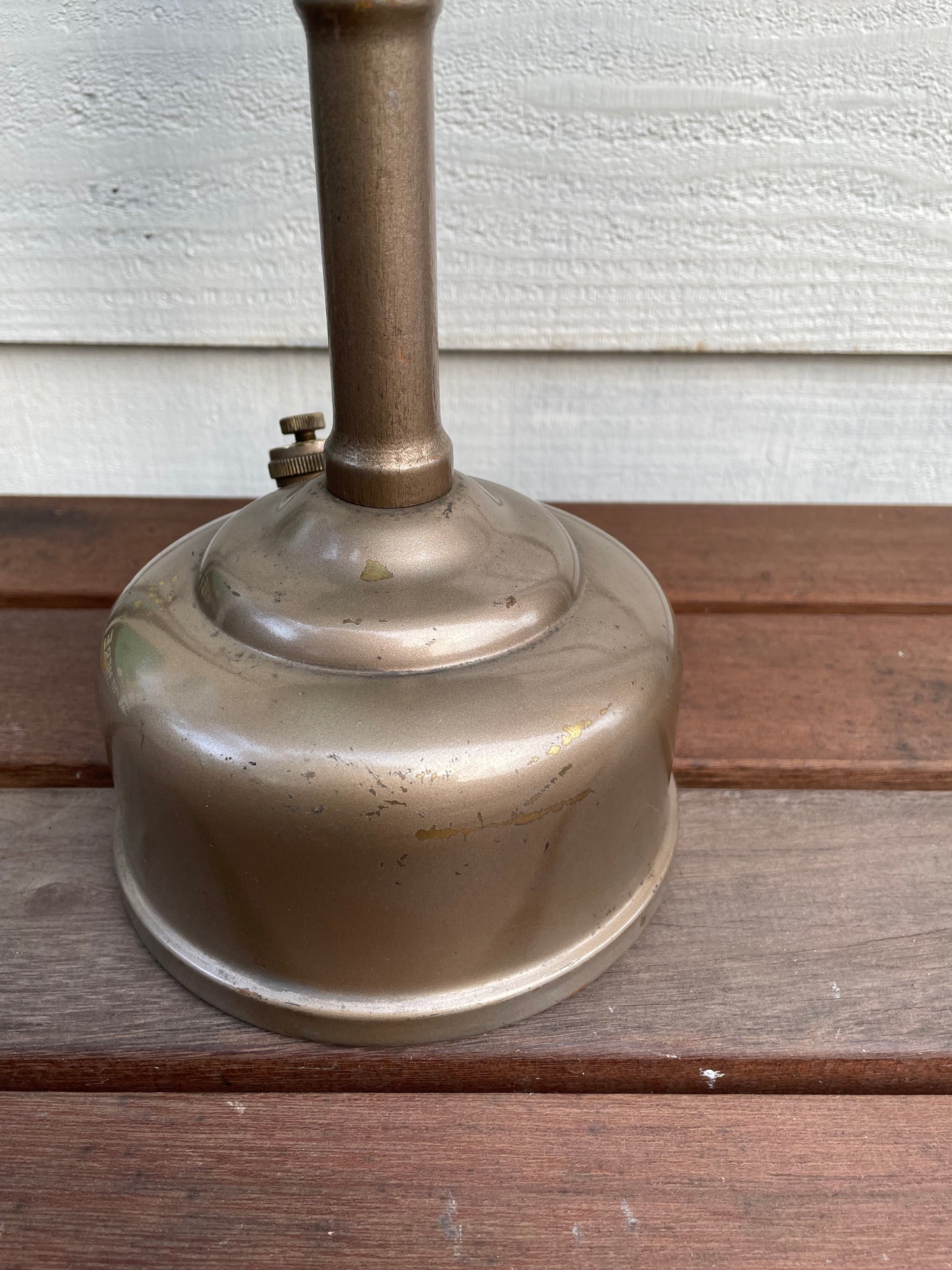 1920-30's Akron model 121 lamp