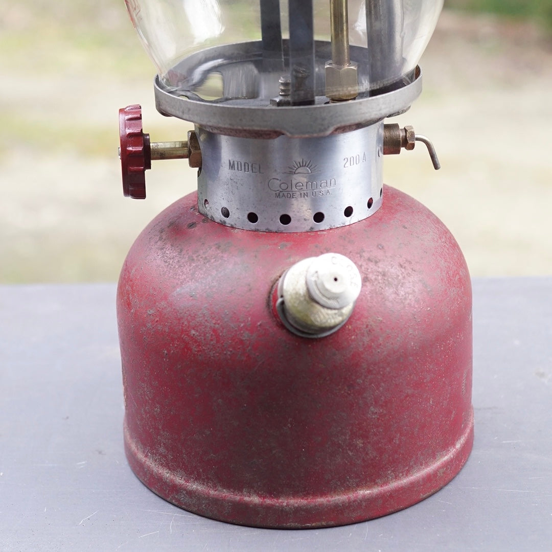 1961/10 COLEMAN 200A Burgundy