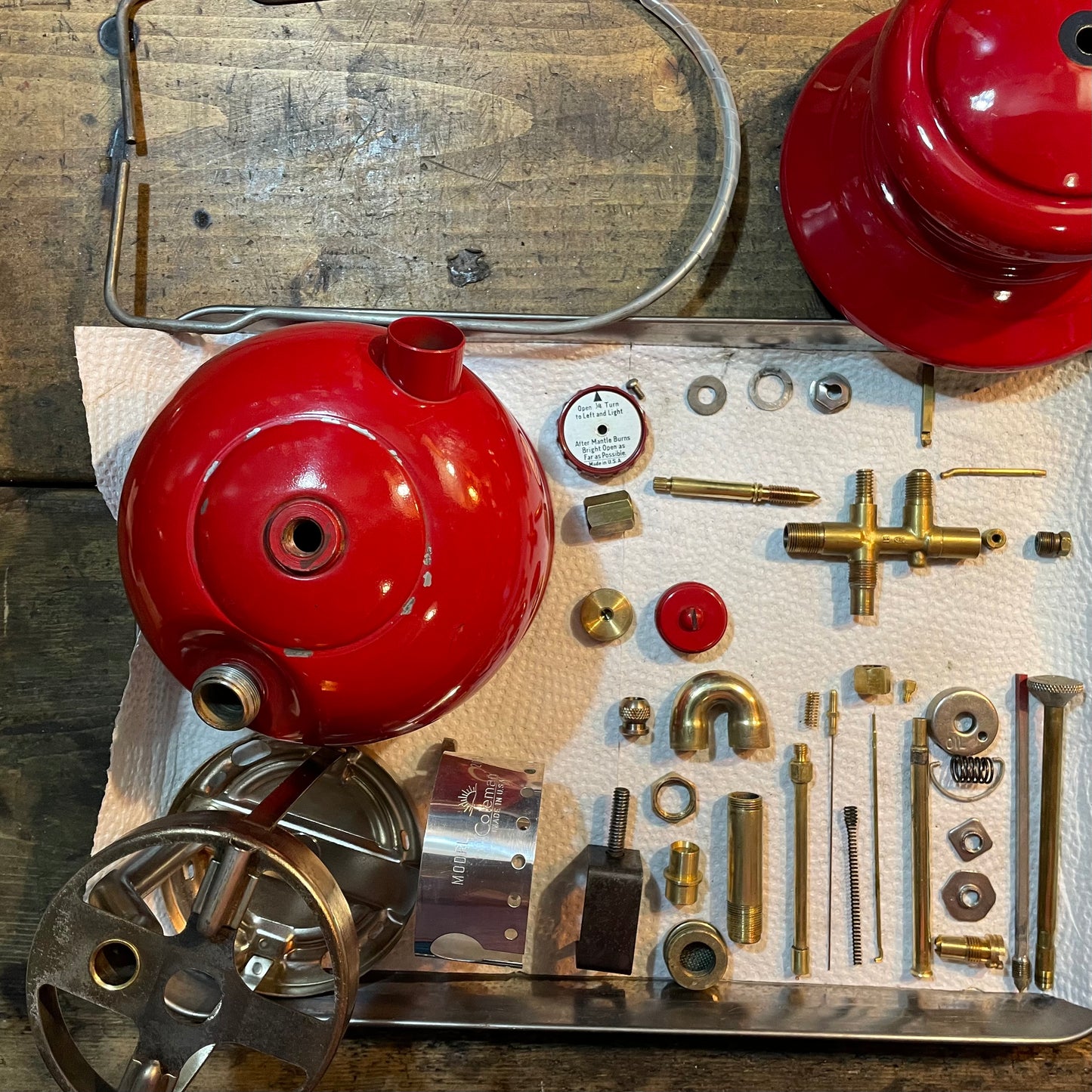 1962/8 COLEMAN 200A Maroon