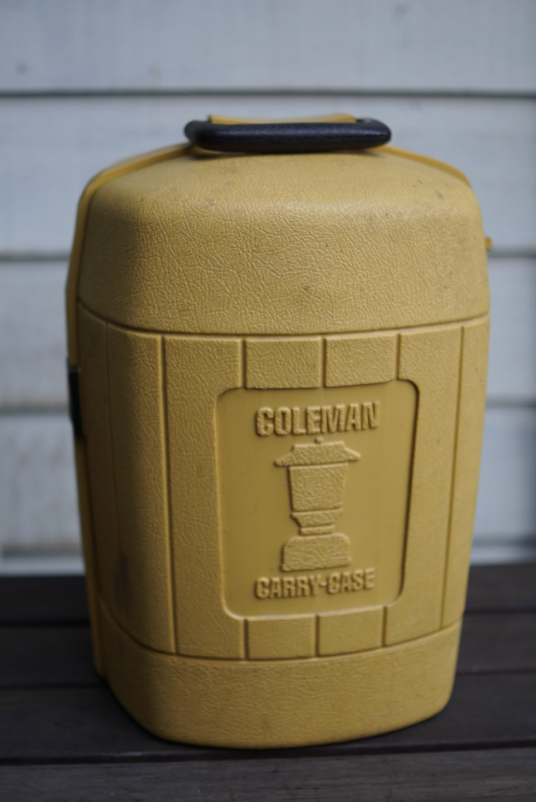 Coleman Clamshell Case for 220/228/275