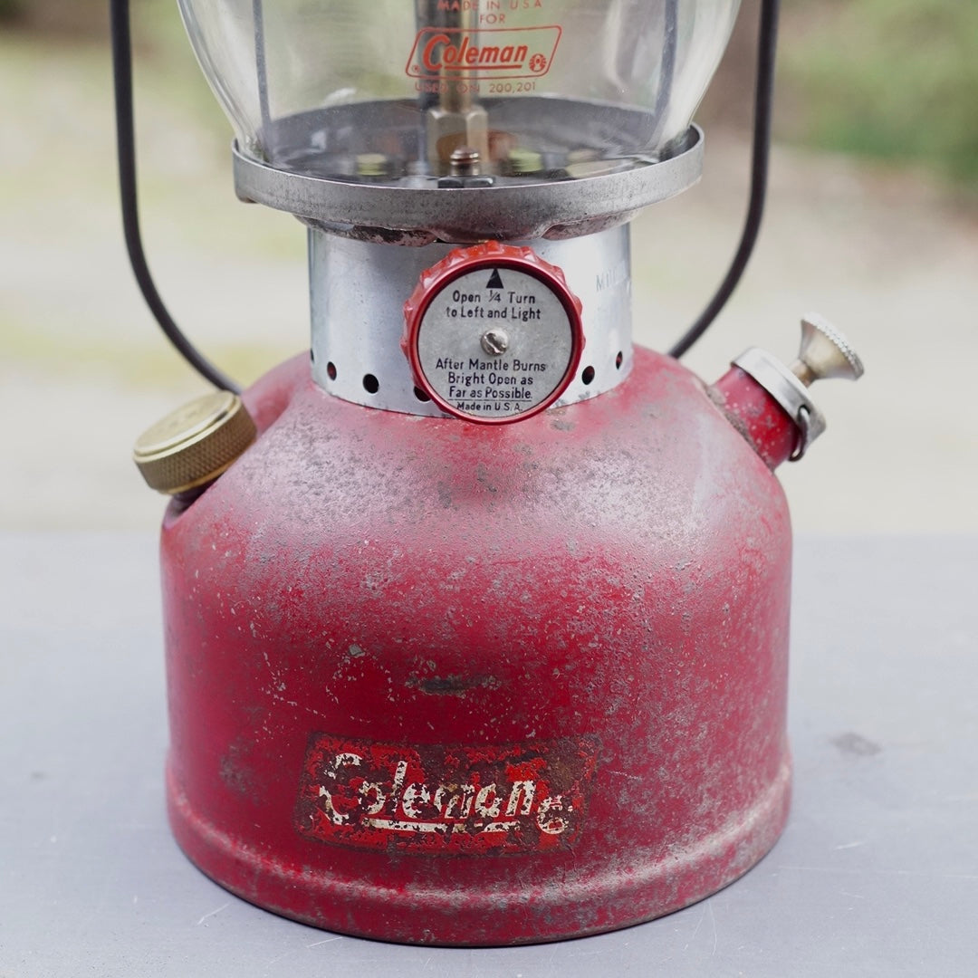 1961/10 COLEMAN 200A Burgundy