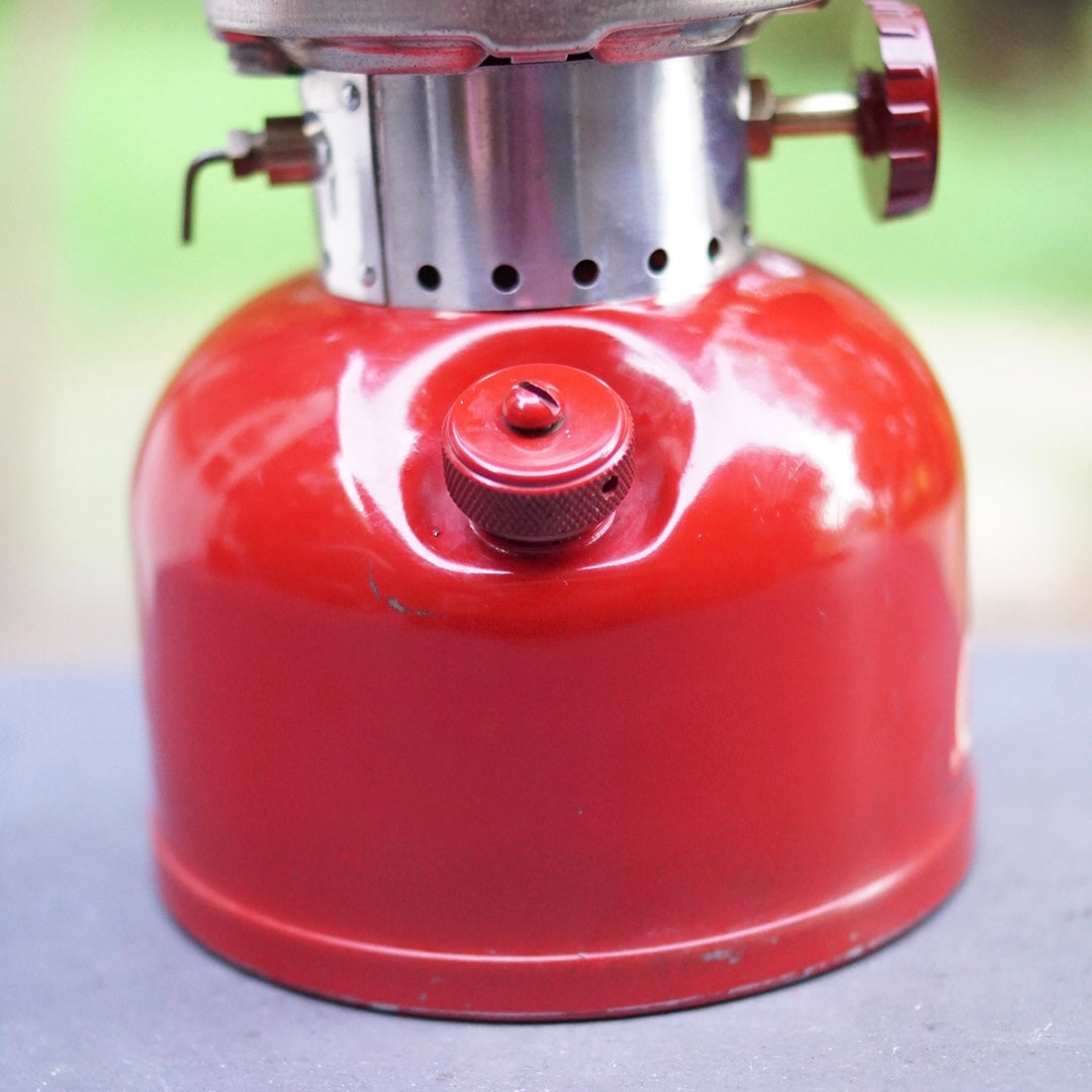 1962/8 COLEMAN 200A Maroon