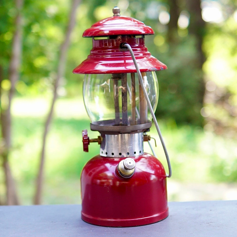 1961/10 COLEMAN 200A Burgundy