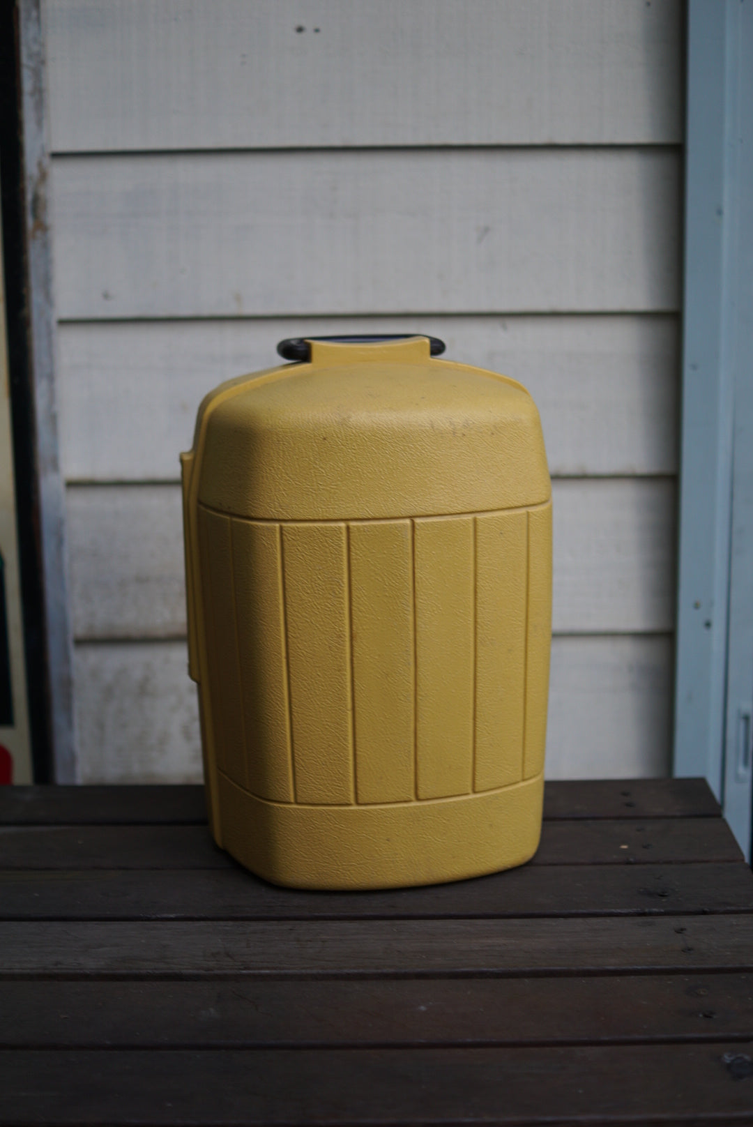 Coleman Clamshell Case for 220/228/275