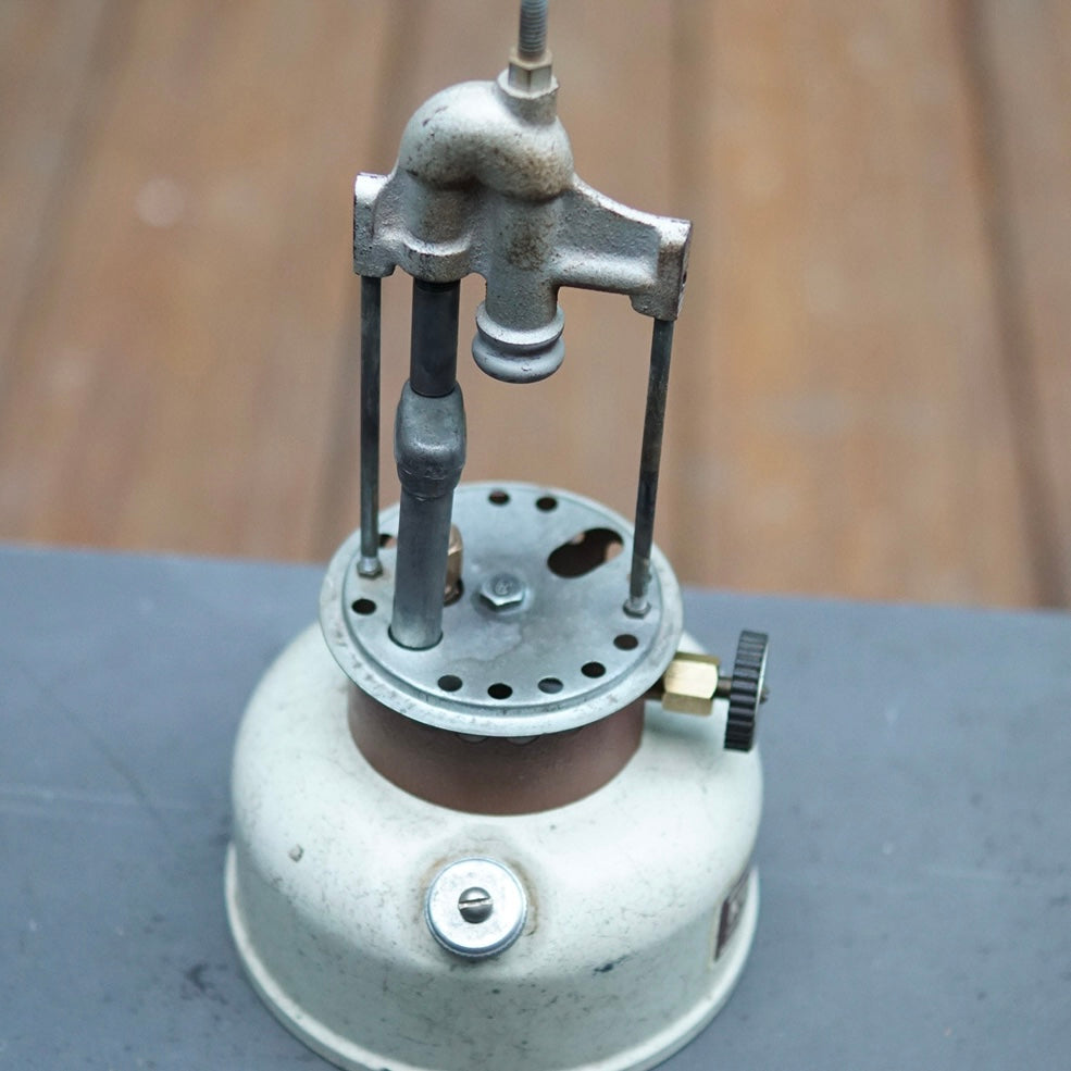 1960's AGM Kamplite LRL22 "Pinky"