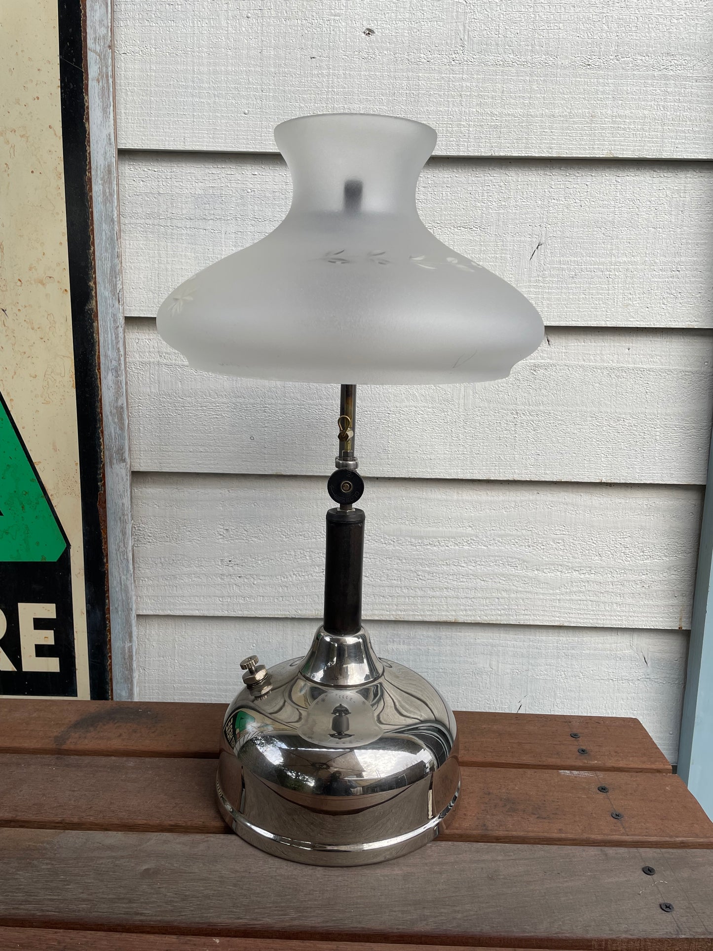 1920's COLEMAN Quick-Lite CQ Lamp & Frosted Glass Shade