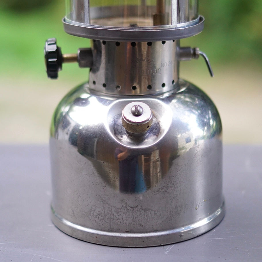 1930's COLEMAN 242NL