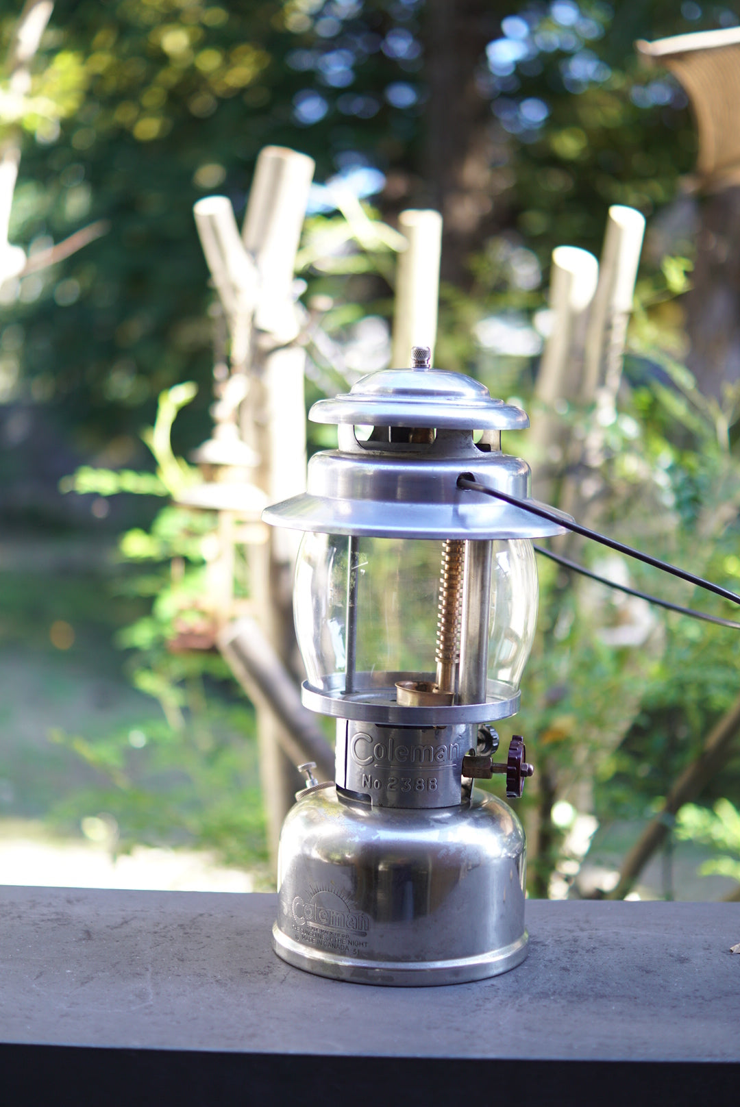 1951/10 COLEMAN 238B