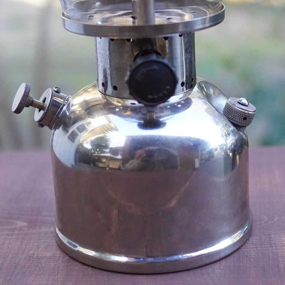 1930's COLEMAN 242A with Sandblasted Globe