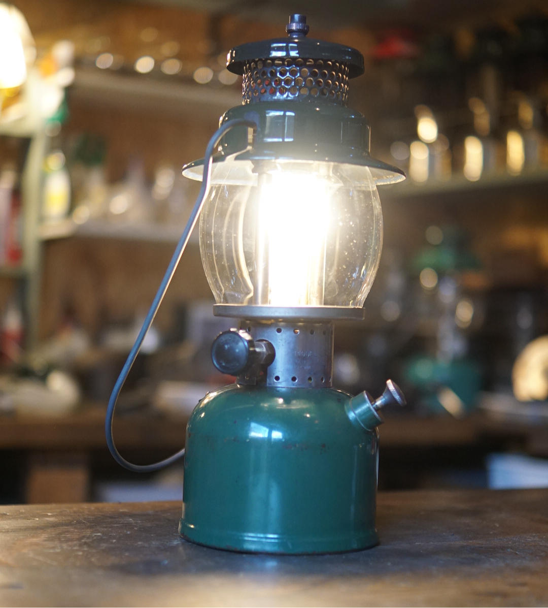 1947/3 COLEMAN 242C Green Tank