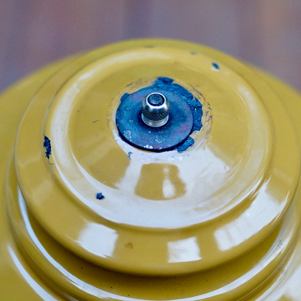 1972/1 COLEMAN 228F GOLD BOND