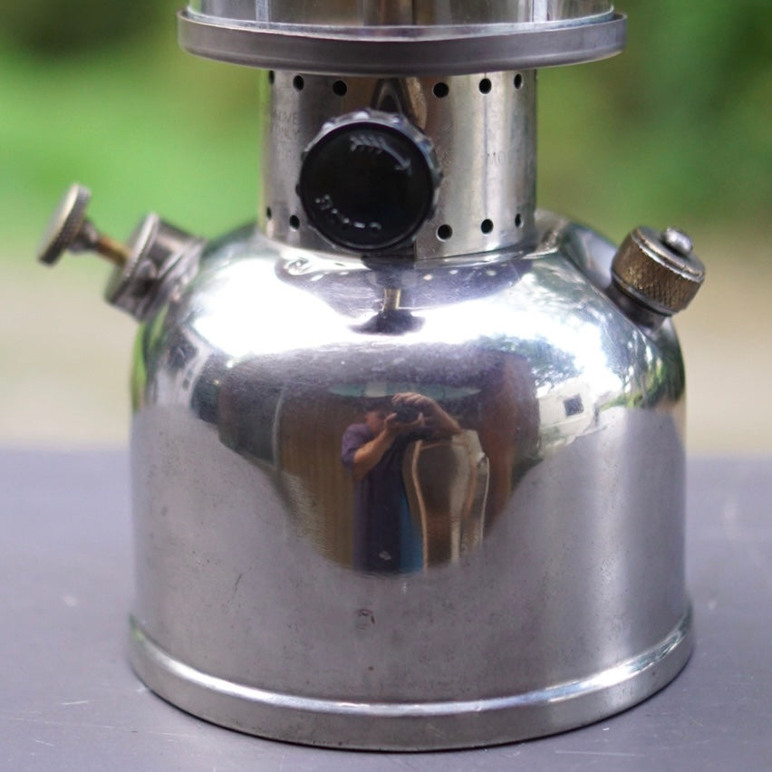 1930's COLEMAN 242NL