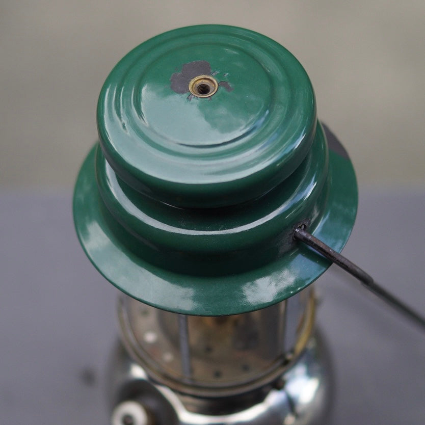 1930's COLEMAN 242NL