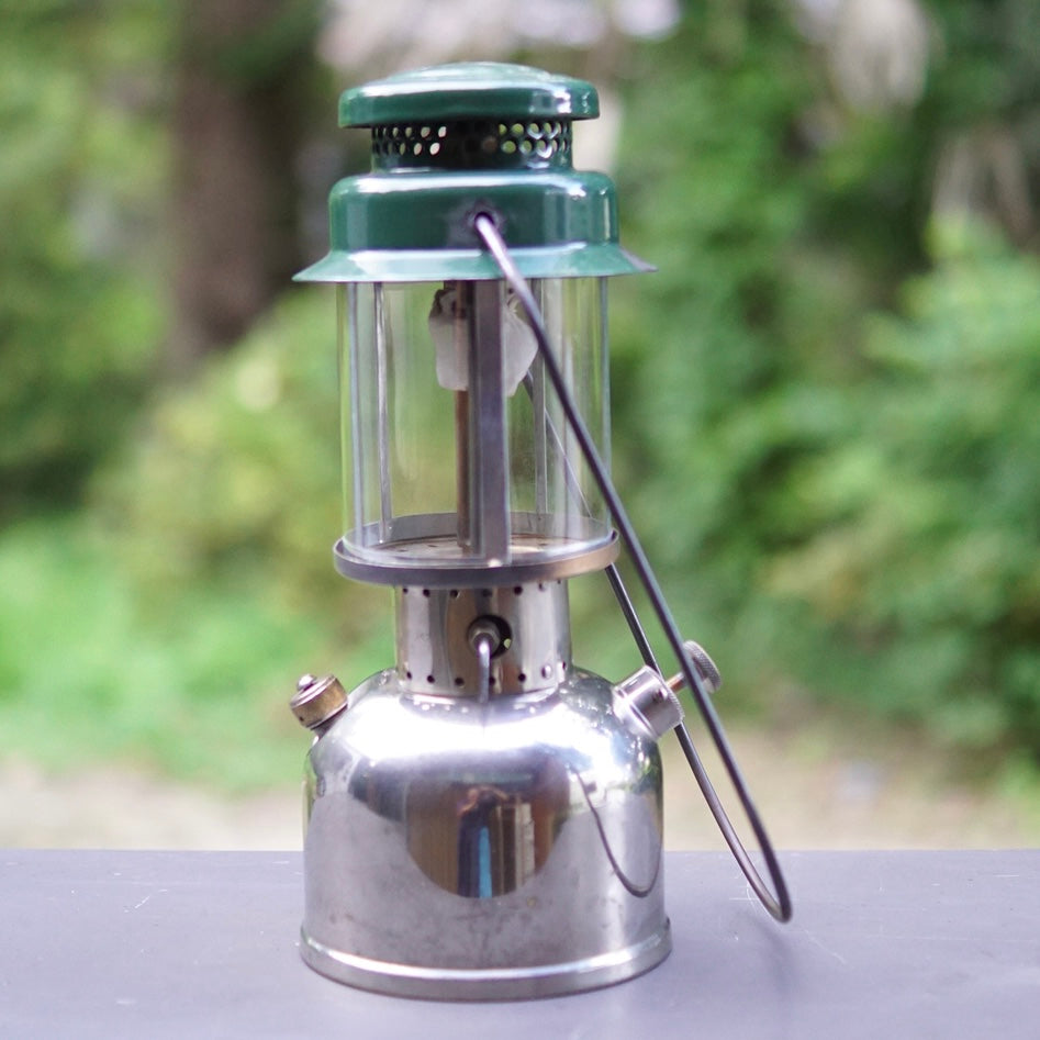 1930's COLEMAN 242NL