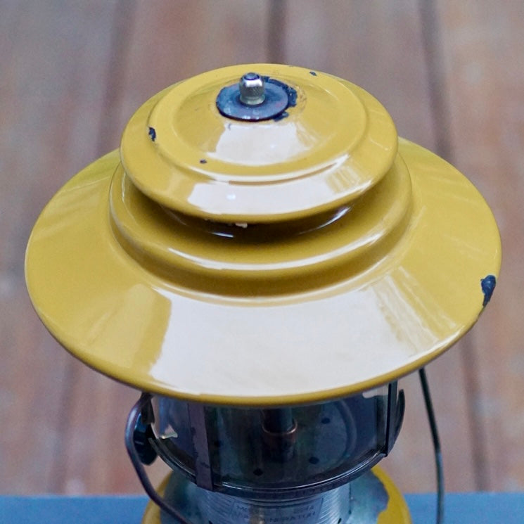 1972/1 COLEMAN 228F GOLD BOND