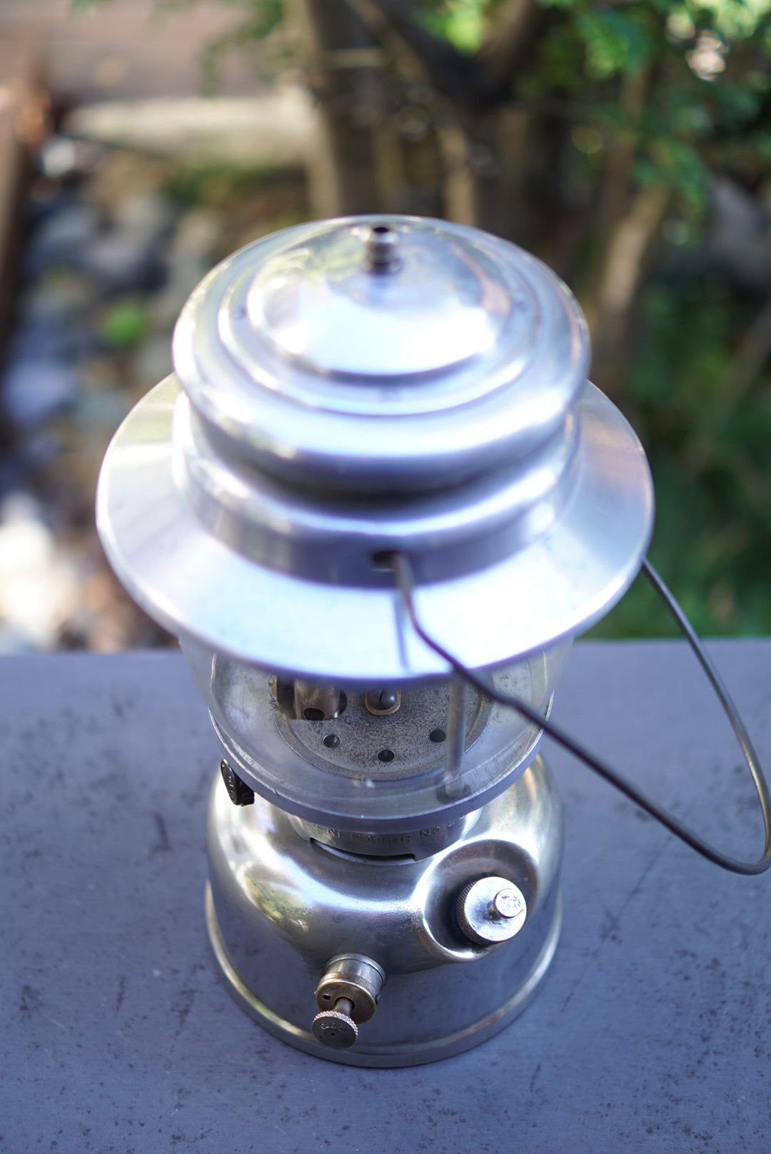 1951/10 COLEMAN 238B