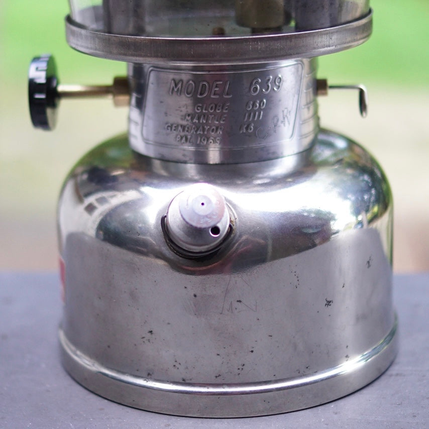 1977/1 COLEMAN 639 Kerosene Lantern