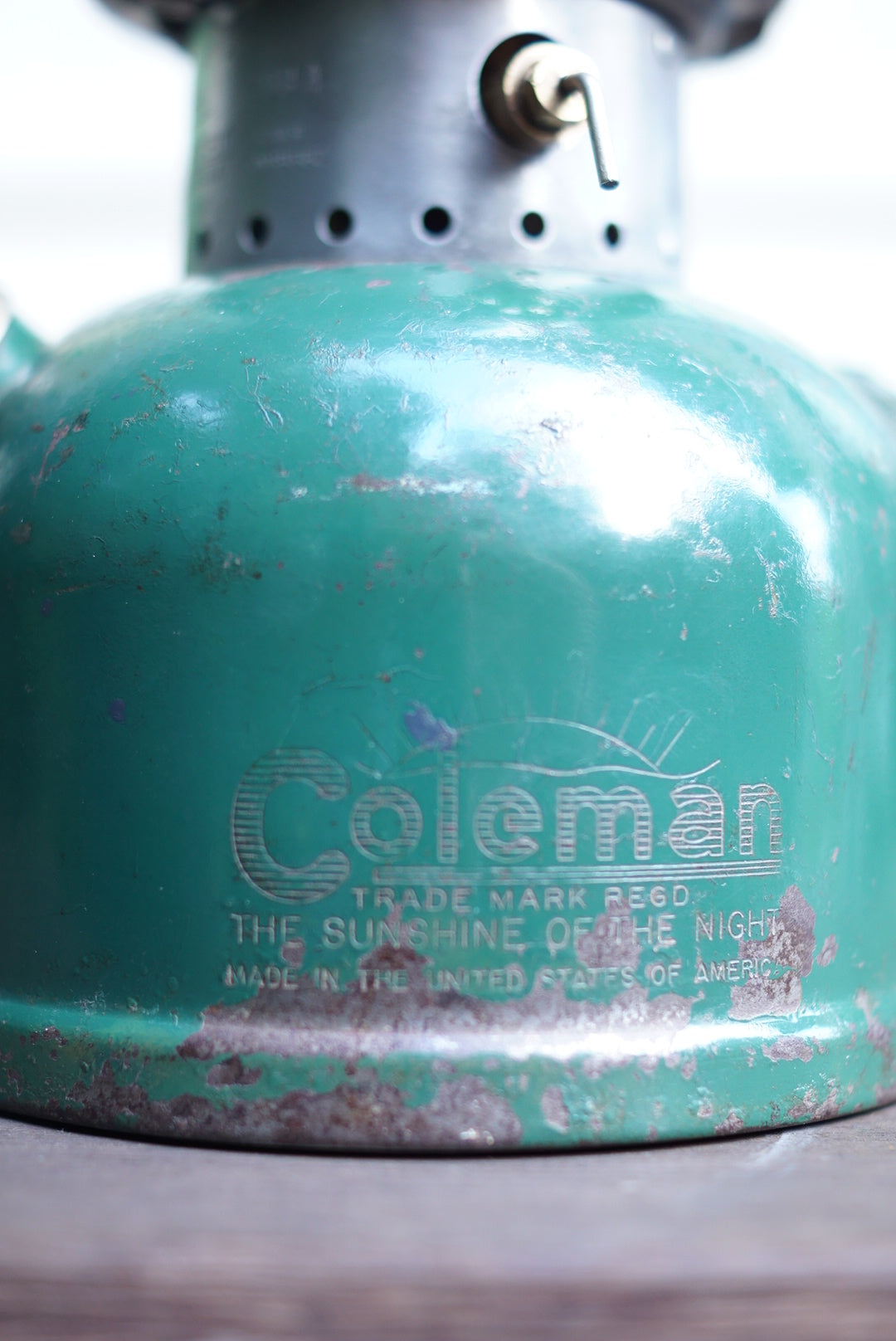 1951/9 COLEMAN 200A Christmas