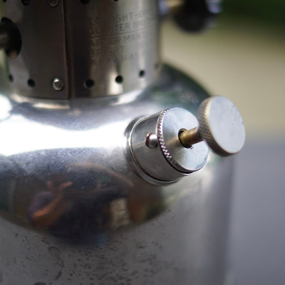 1930's COLEMAN 242NL