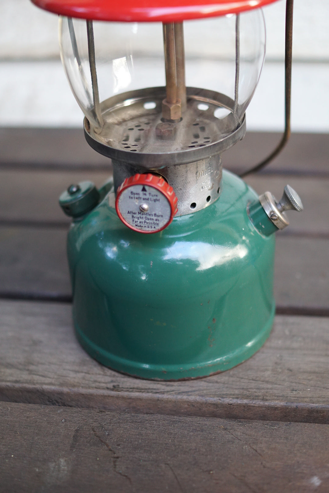 1951/8 COLEMAN 200A Christmas