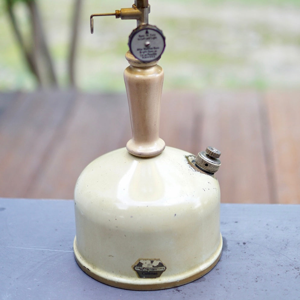 Coleman Model 143 Lamp