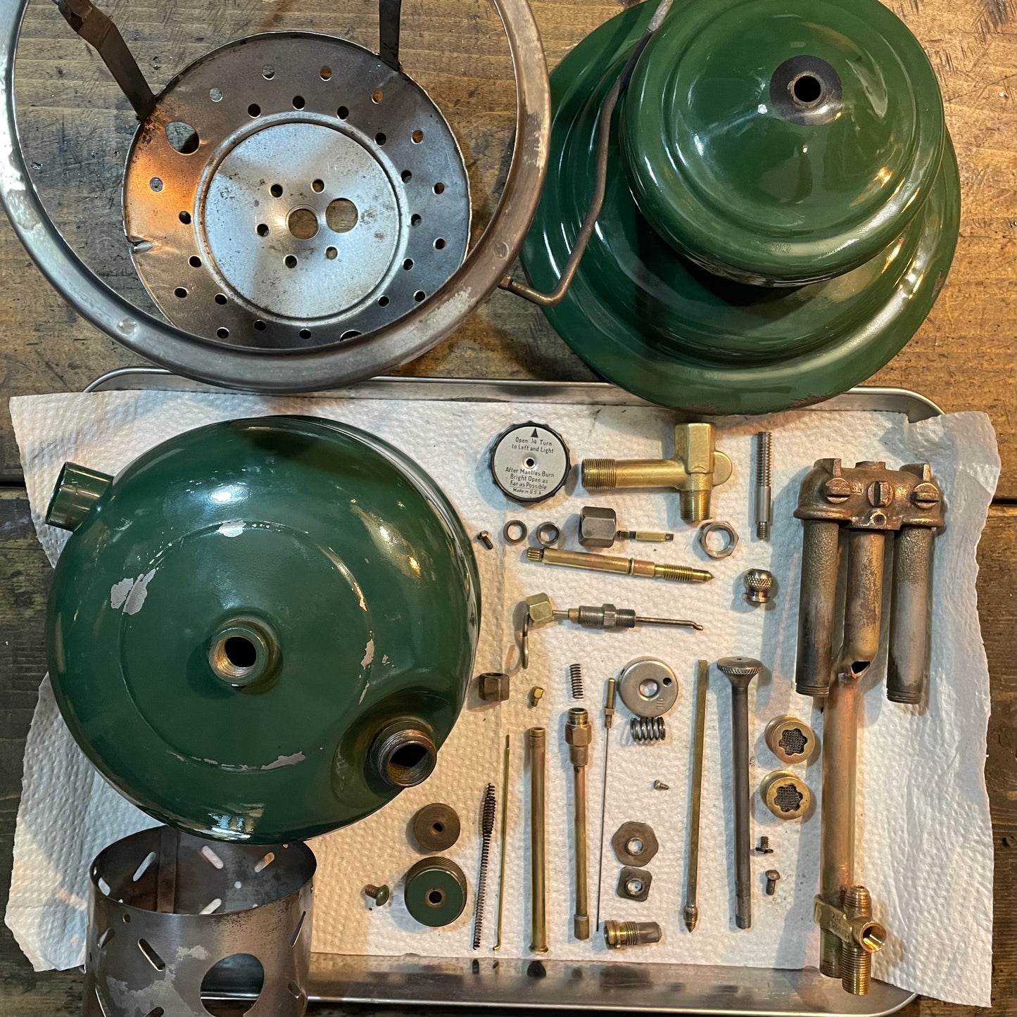 1952/5 COLEMAN 220E