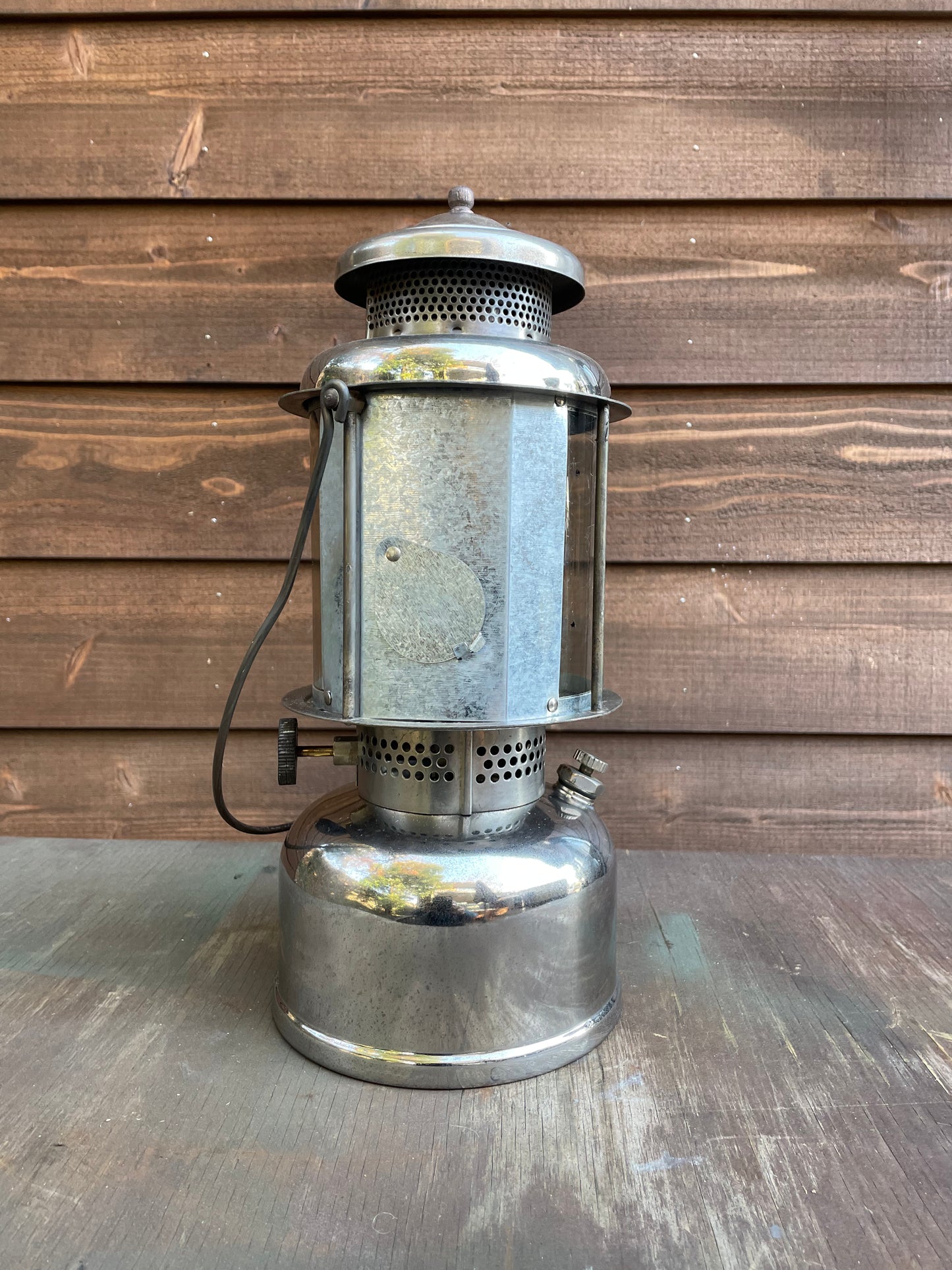 1920's COLEMAN QL327