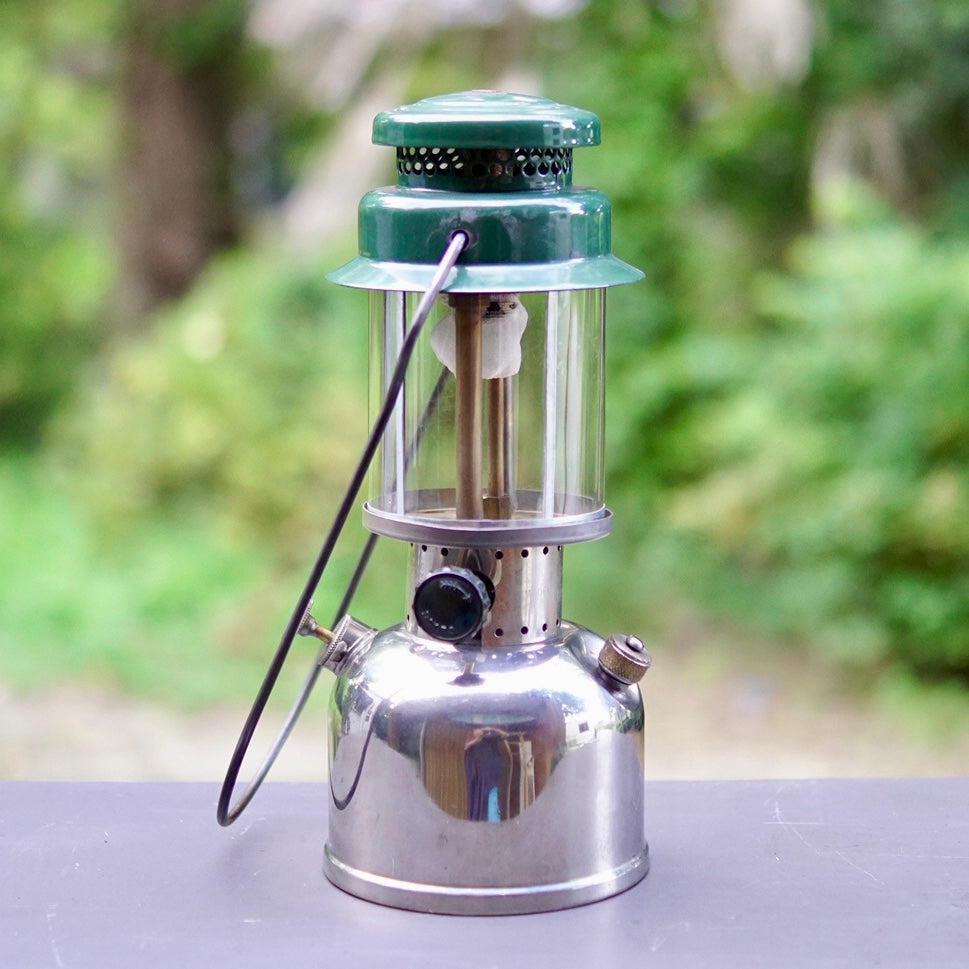 1930's COLEMAN 242NL