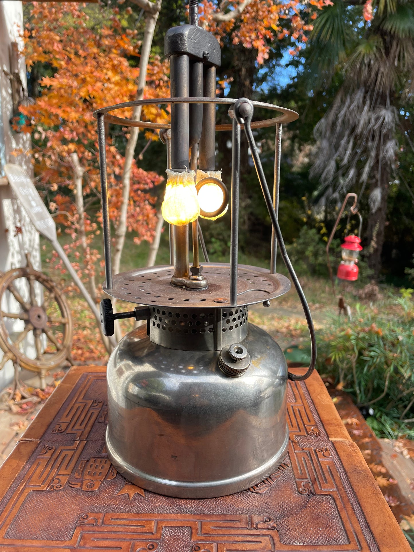 1917's COLEMAN QL327 Early Model