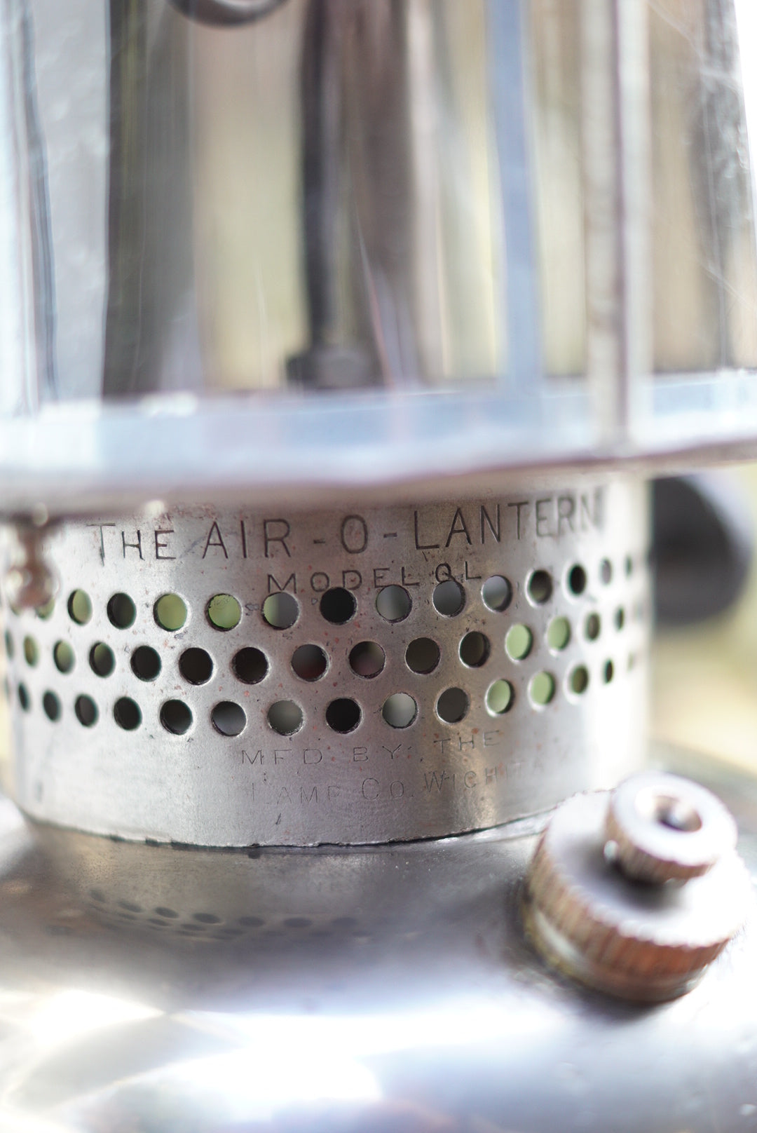 1917's COLEMAN QL327 Early Model