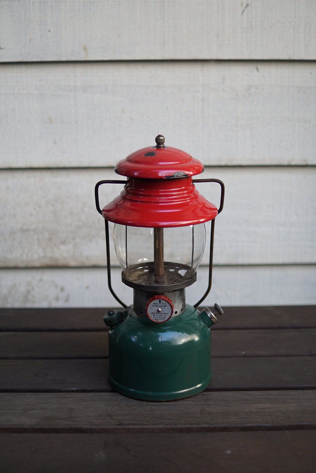 1951/8 COLEMAN 200A Christmas