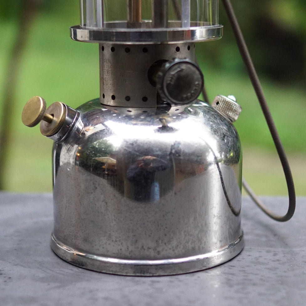 1930's COLEMAN 242NL