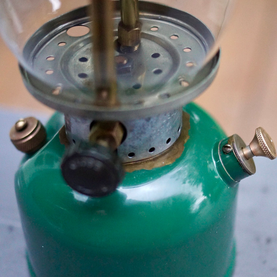 1947/4 COLEMAN 242C Green Tank