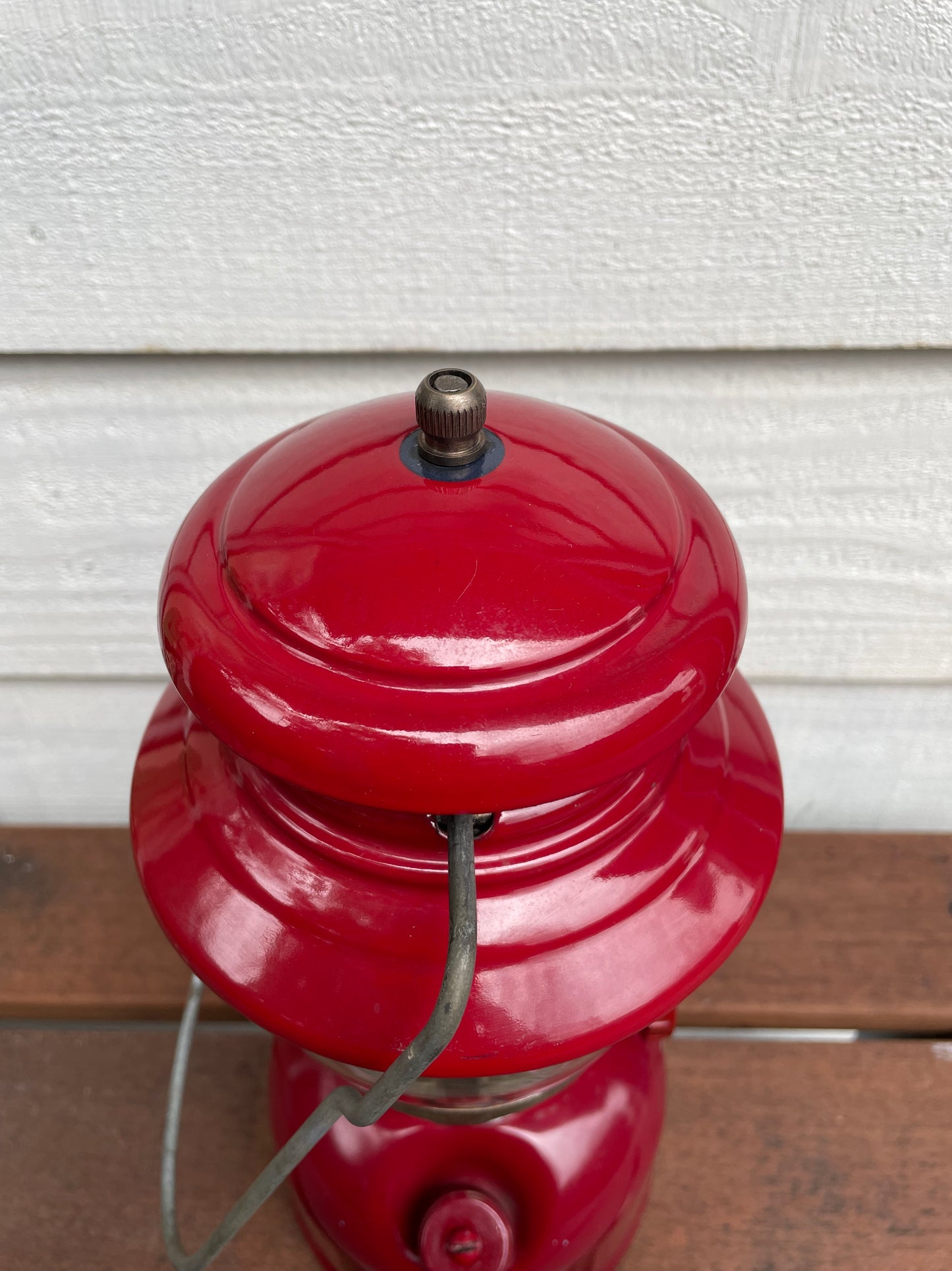 1962/1 COLEMAN200A Burgundy
