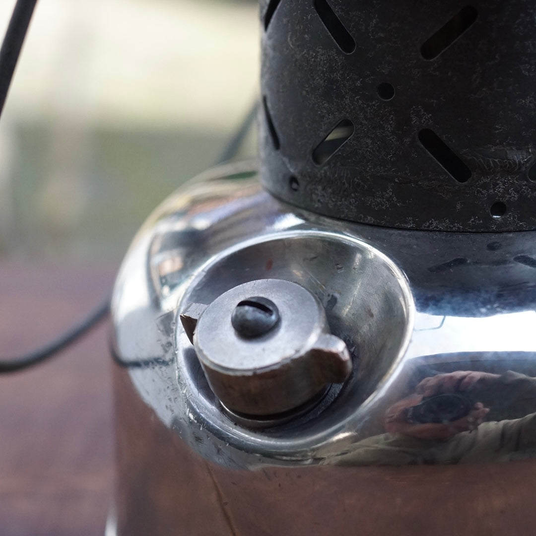 1930/10 COLEMAN220B Early Product