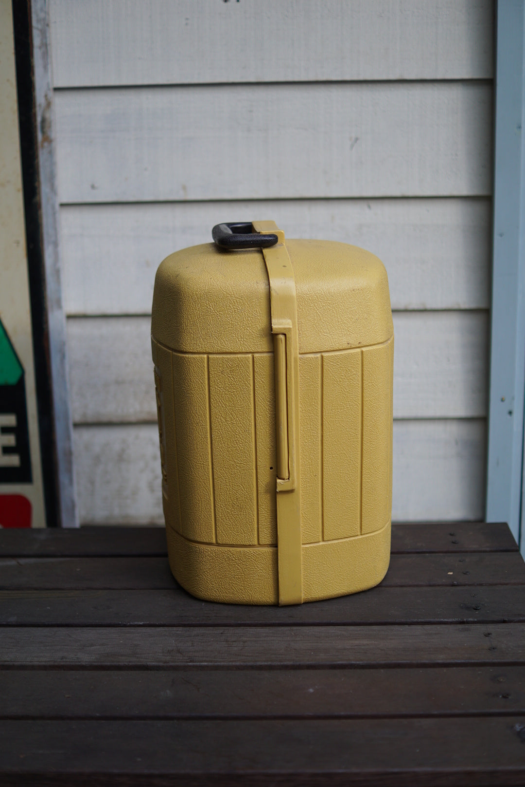 Coleman Clamshell Case for 220/228/275