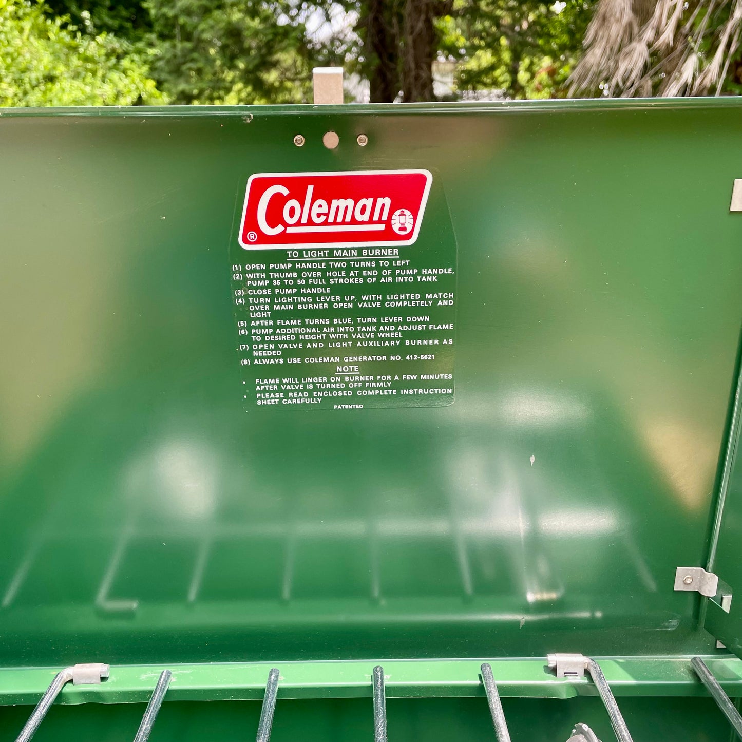 NOS! 1977/6 COLEMAN 425E Two Burner Stove