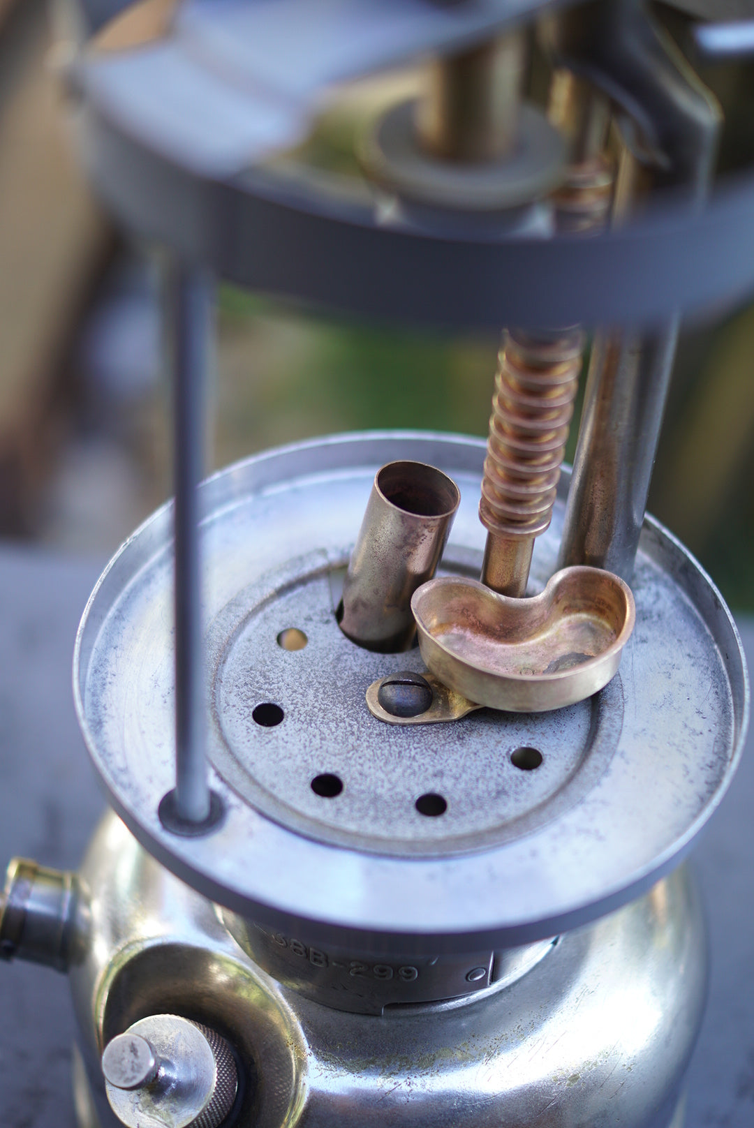 1951/10 COLEMAN 238B