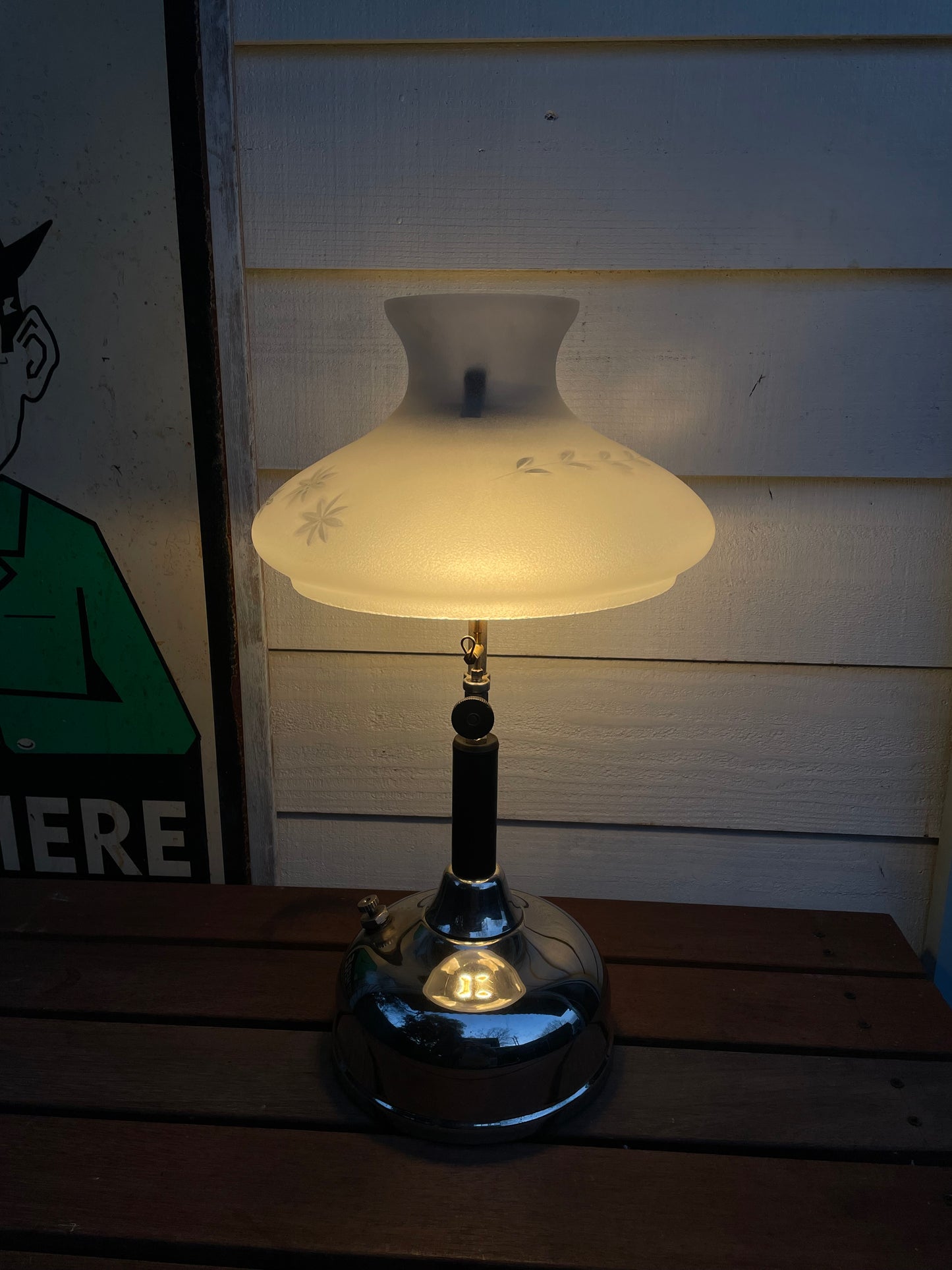 1920's COLEMAN Quick-Lite CQ Lamp & Frosted Glass Shade