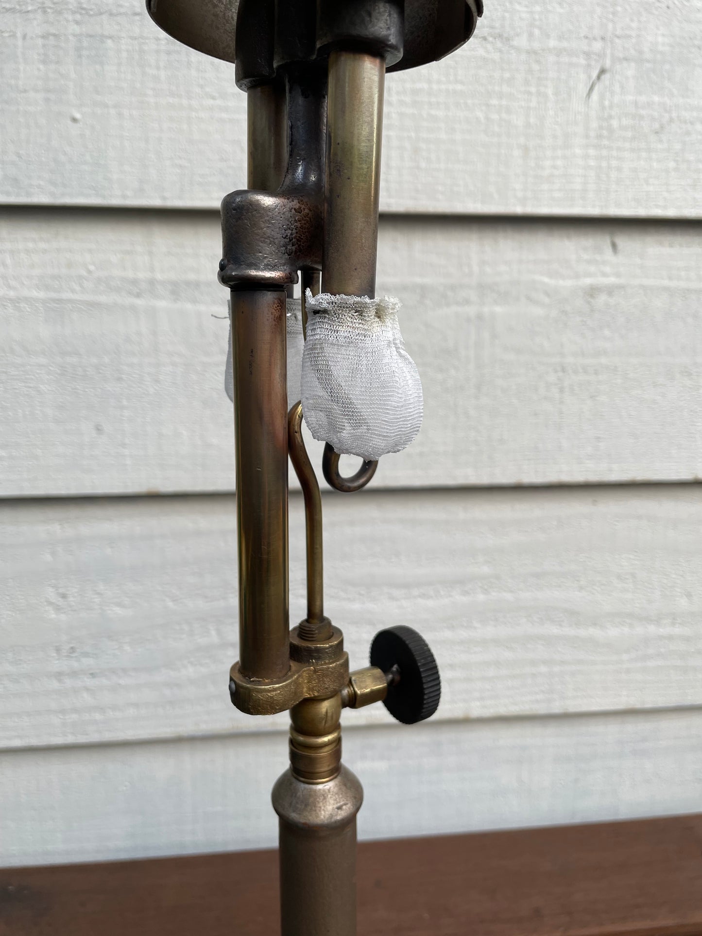 1920-30's Akron model 121 lamp