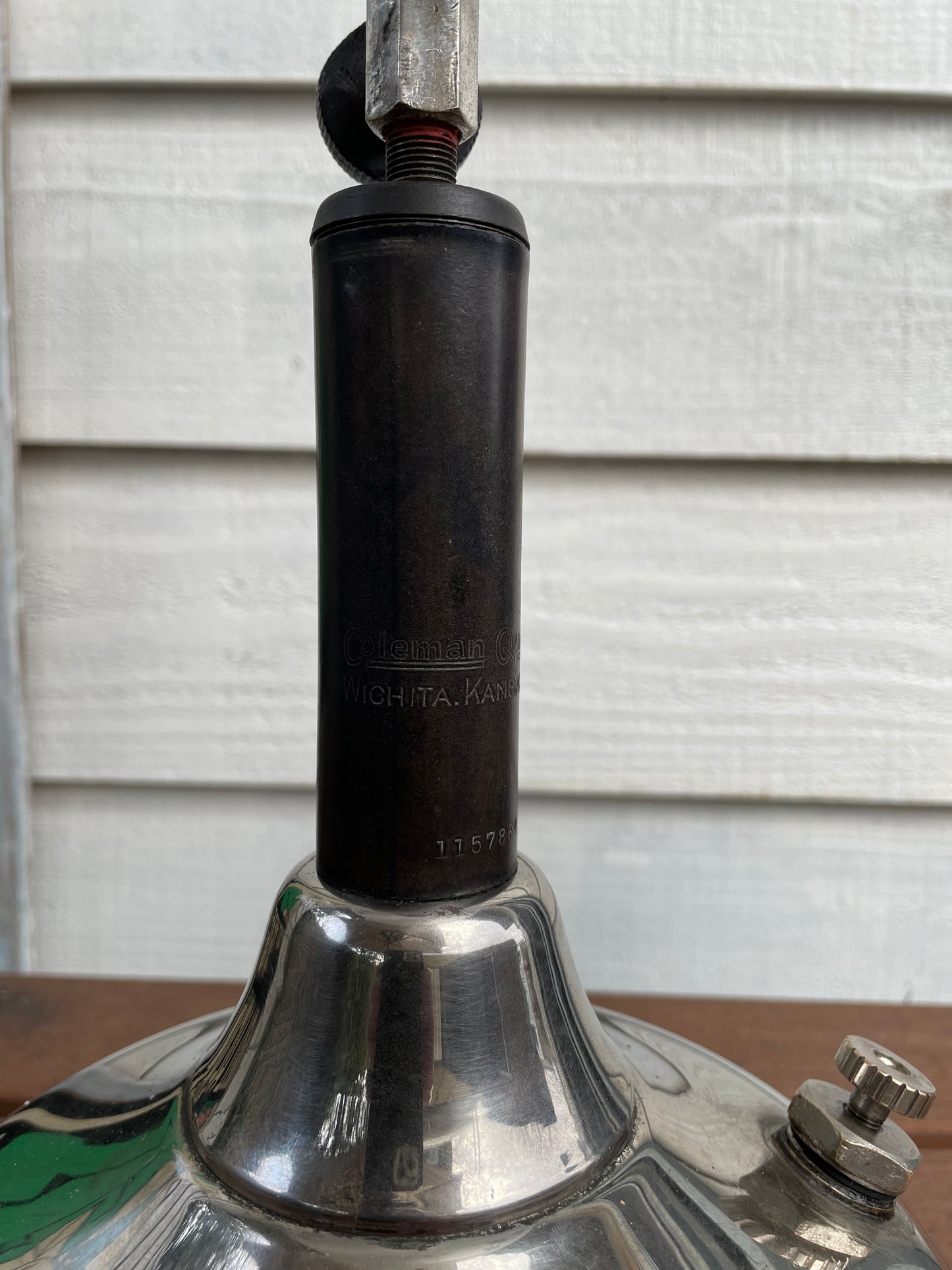 1920's COLEMAN Quick-Lite CQ Lamp & Frosted Glass Shade