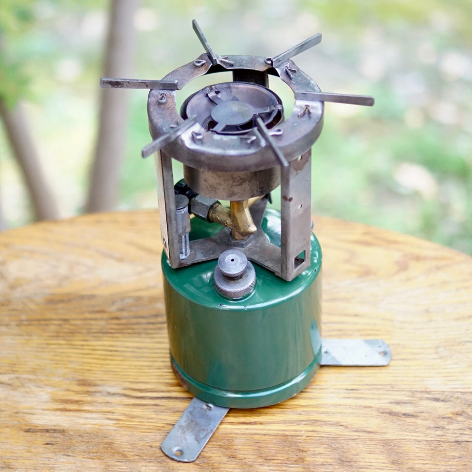 1942's COLEMAN520 GI POCKET STOVE