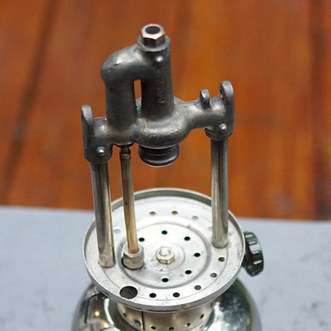 1930's COLEMAN 242NL