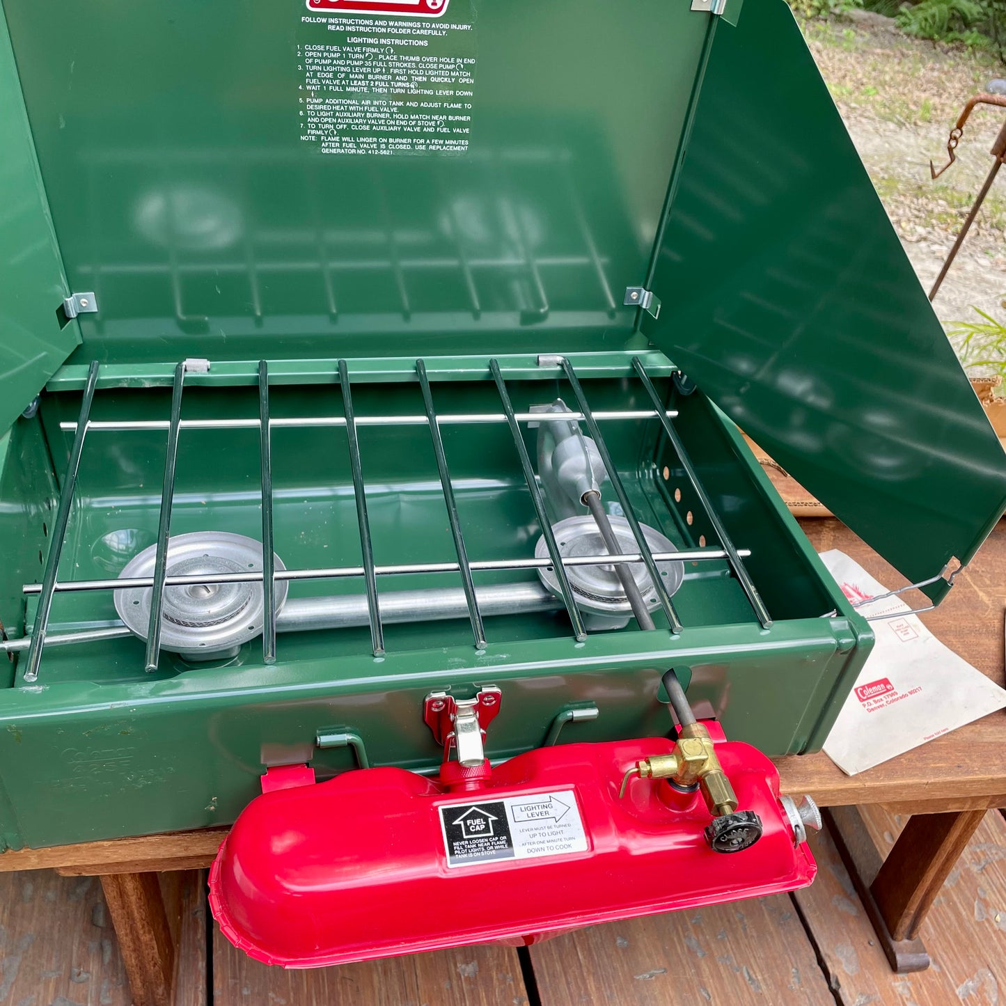NOS! 1983/9 COLEMAN 425F Two Burner Stove