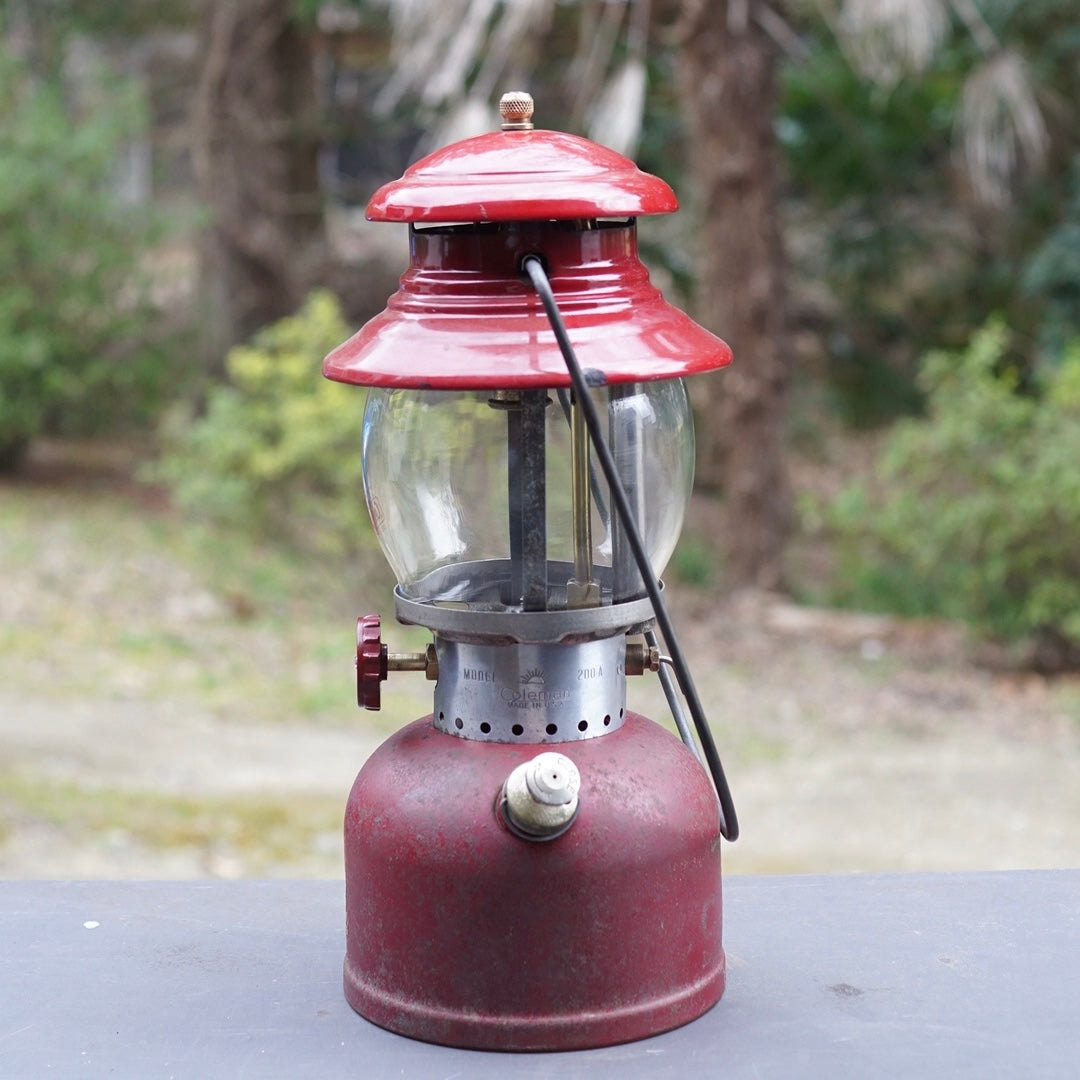 1961/10 COLEMAN 200A Burgundy